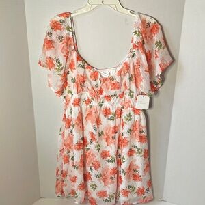 Altar'd State  Women's Size XL  Orange/ Cream  Floral Blouse   NWT  Short sleeve